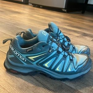 Salomon hiking shoes